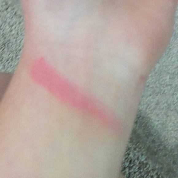 Stila blush in self adjusting coral - Picture 3 of 3